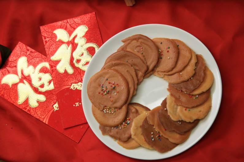 Meriahnya Suasana Tahun Baru Imlek dengan Resep Crispy Rainbow Cookies