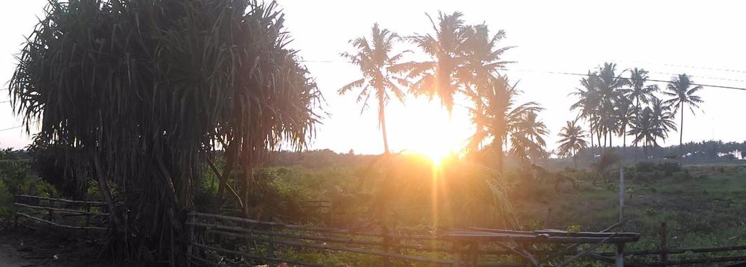 Di Awal Pagi Lagi