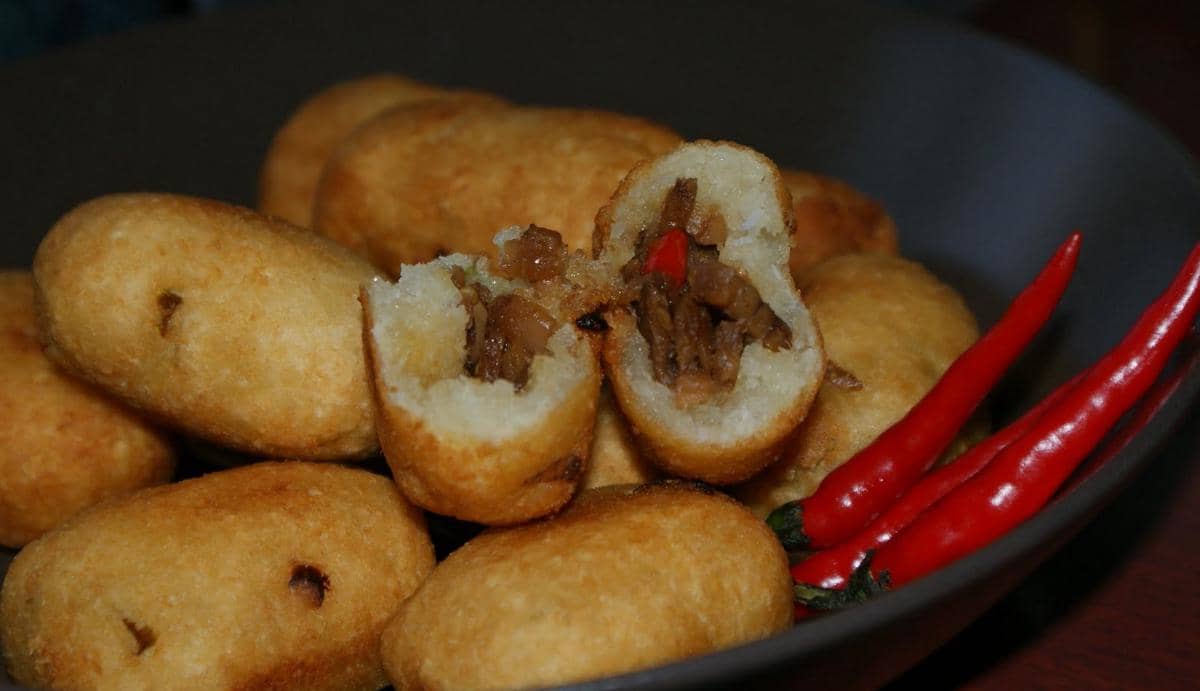 Gak Cuma Digoreng, 10 Jajanan Singkong Ini Gampang Dibikin