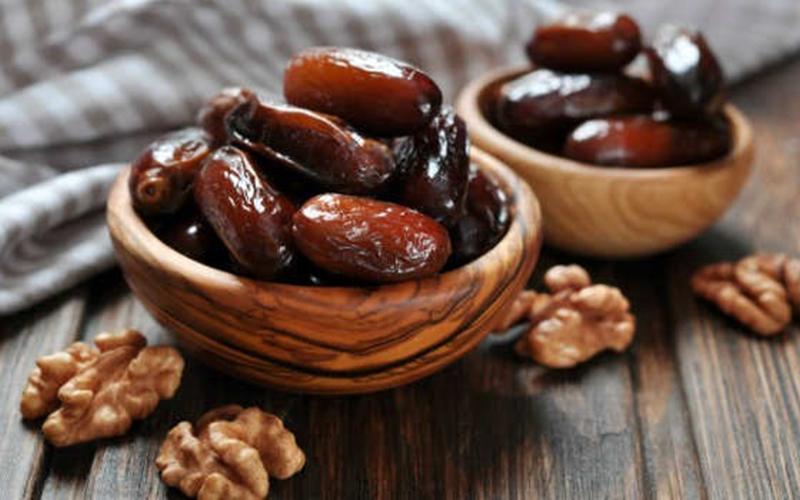 Ini yang Terjadi Pada Tubuhmu Ketika Kamu Makan 2 Butir Kurma Setiap Hari
