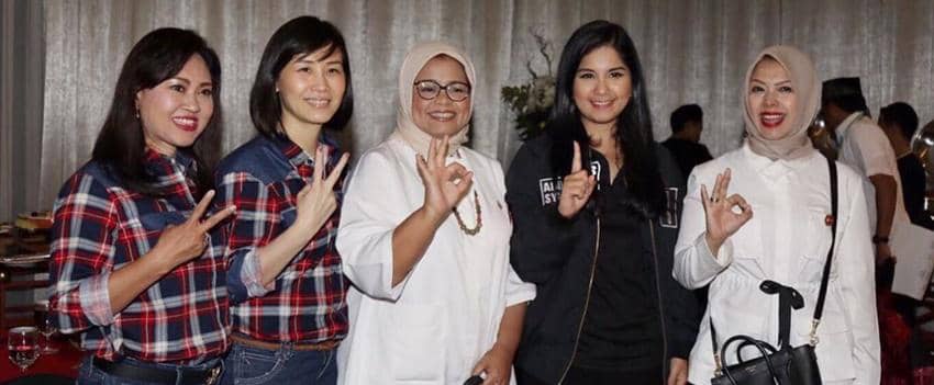 Bedanya Style Para Istri Calon Gubernur DKI, Anggun yang Mana?