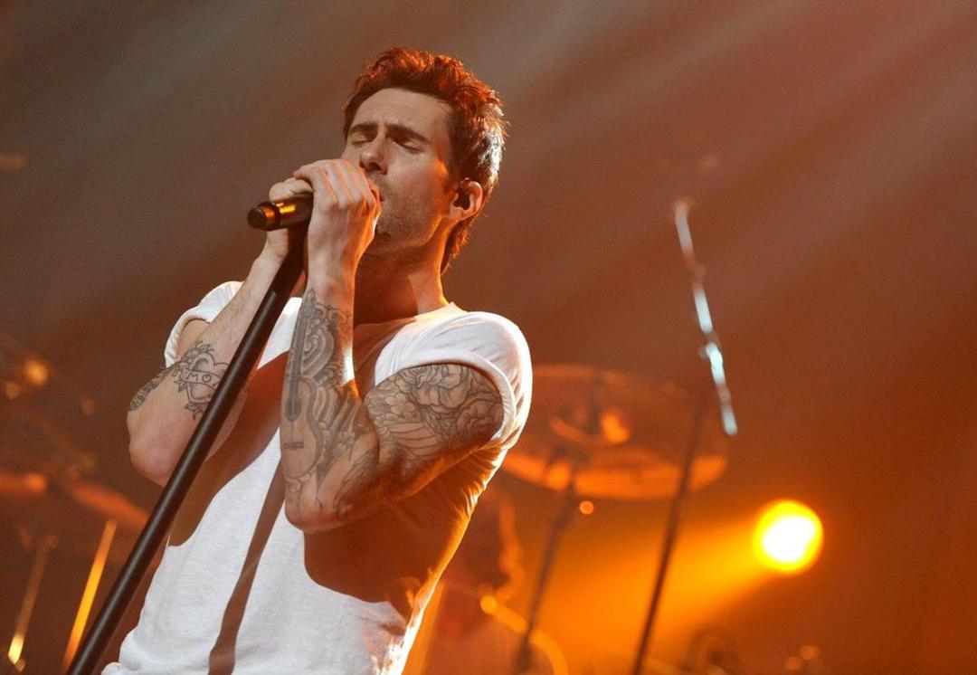 Adam Levine Meraih Penghargaan Hollywood Walk of Fame!