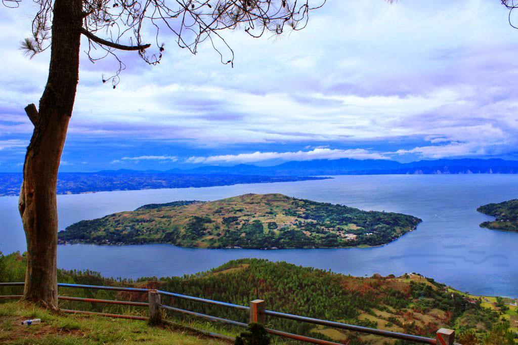 5 Panorama Destinasi Wisata Alam, Sumatera Utara yang Dapat Memanjakan Mata