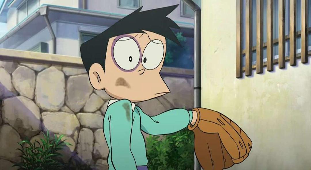 Tak Melulu Biru, Ini Dia Gaya Busana Suneo yang Gak Kalah Heboh!