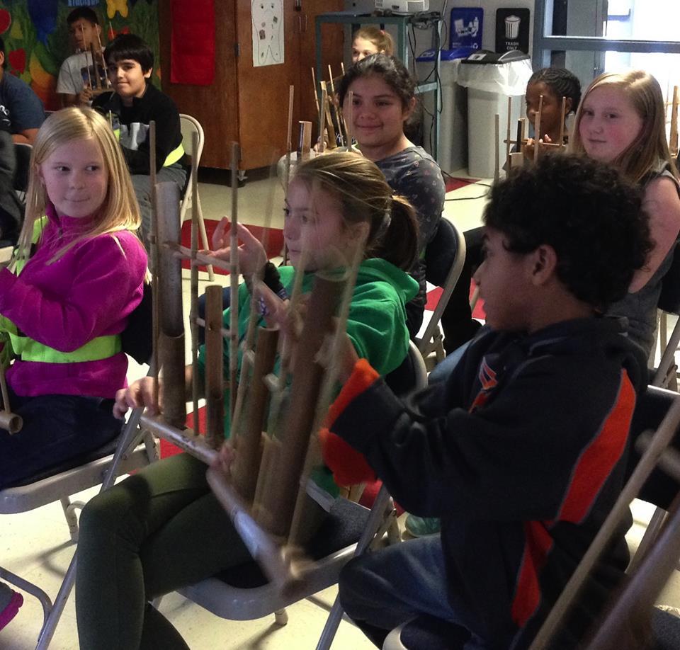 Bikin Bangga! Angklung Diajarkan di Universitas Yale, Amerika Serikat