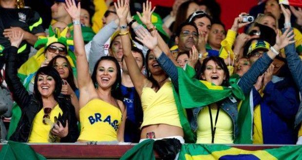 7 Perasaan Unik ini Cuma Dimengerti oleh Cewek Penggila Sepak Bola