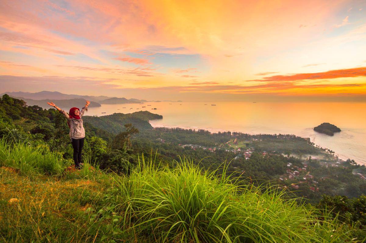 minangtourism.com