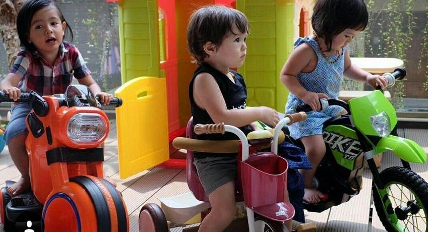4 Potret Keseruan Gempi, El, dan Ryshaka yang Bisa Bikin Kamu Pengen Punya Momongan