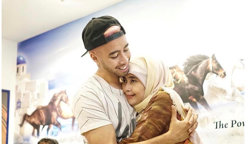 Cowok yang Menyayangi Ibunya Adalah Pasangan Terbaik di Dunia. Ini Alasannya!