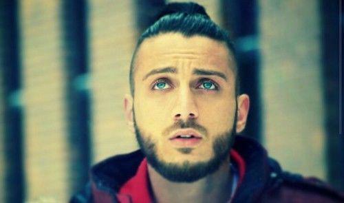 Ini Dia Karter Zaher Personil 'Deen Squad' yang Gak Kalah Ganteng Sama Pangeran Arab