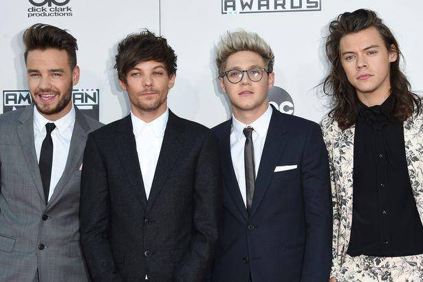 7 Lagu One Direction yang Bikin Pendengar Baper