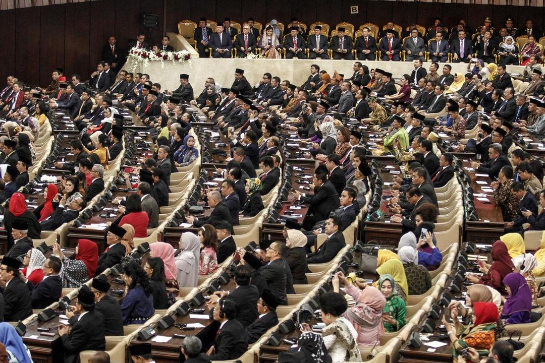 Tinggalkan Jakarta, Ini Oleh-oleh Raja Salman dari Jokowi