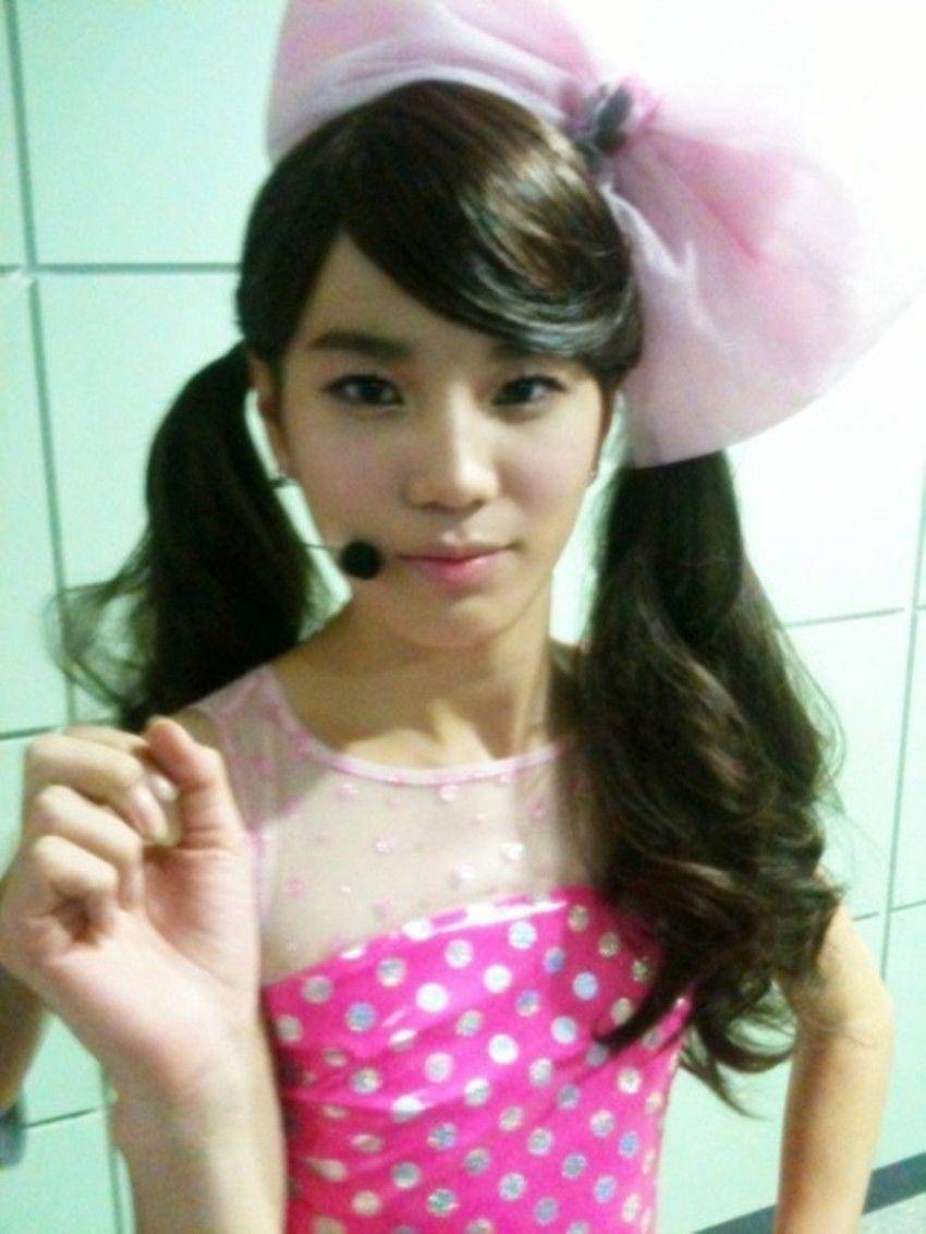 http://3.bp.blogspot.com/-Q8gC04ZcWd8/UY-nTDNL_cI/AAAAAAAAApU/cXmxvnomk0o/s1600/foto-sung-jong-infinite-berdandan-ala-cewek.jpg