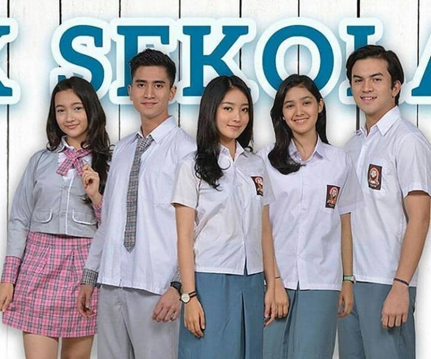 Tak Cuma Putih Abu-Abu, Inilah 10 Seragam yang Sering Dipakai di Sinetron Remaja