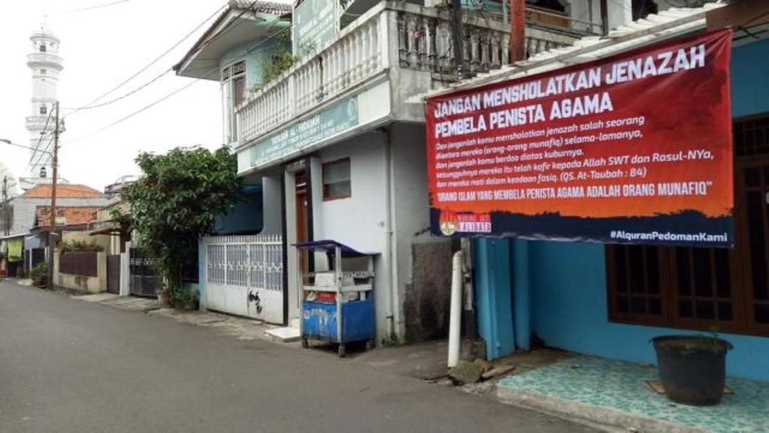 Polisi Kantongi Nama Pemasang Spanduk Provokatif