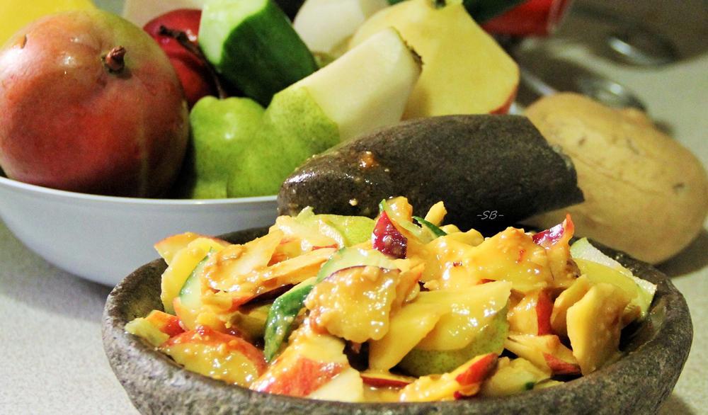 Bentuk & Cara Masaknya Sama, Tapi Nama Makanan Ini Berbeda di Berbagai Daerah