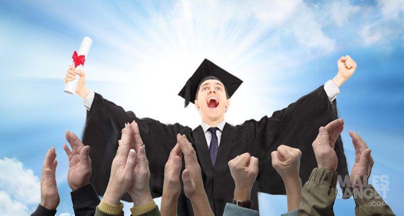 10 Tips Wisuda Tepat Waktu dengan IPK Cum Laude yang Bisa Dilakukuan Semua Mahasiswa