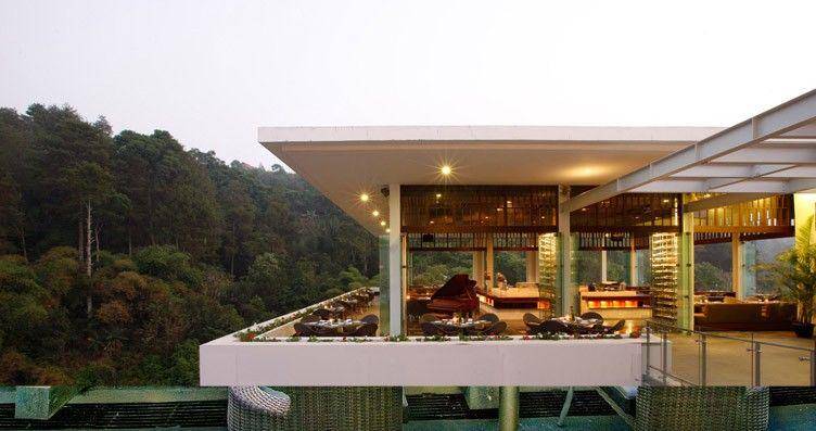 http://www.padmahotelbandung.com