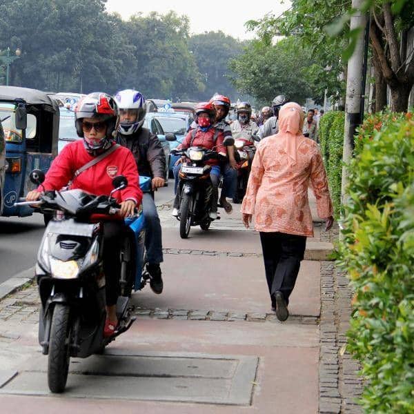 megapolitan.harianterbit.com