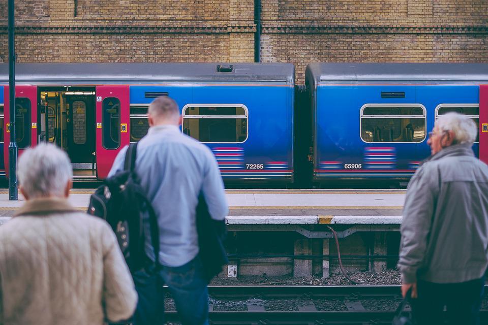 Dear Perantau, Simak 7 Tips Ini Agak Tak Kehabisan Tiket Mudik