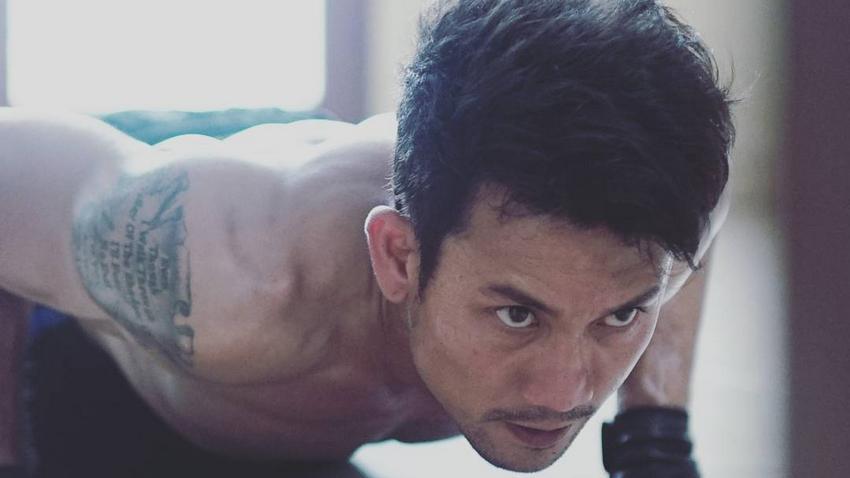 5 Gerakan Push-up yang Bisa Bikin Dada Lebih Bidang