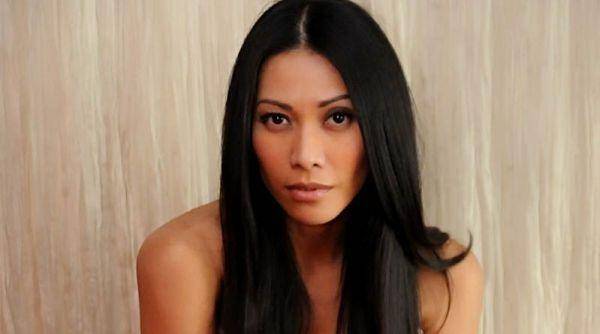 Anggun c sasmi