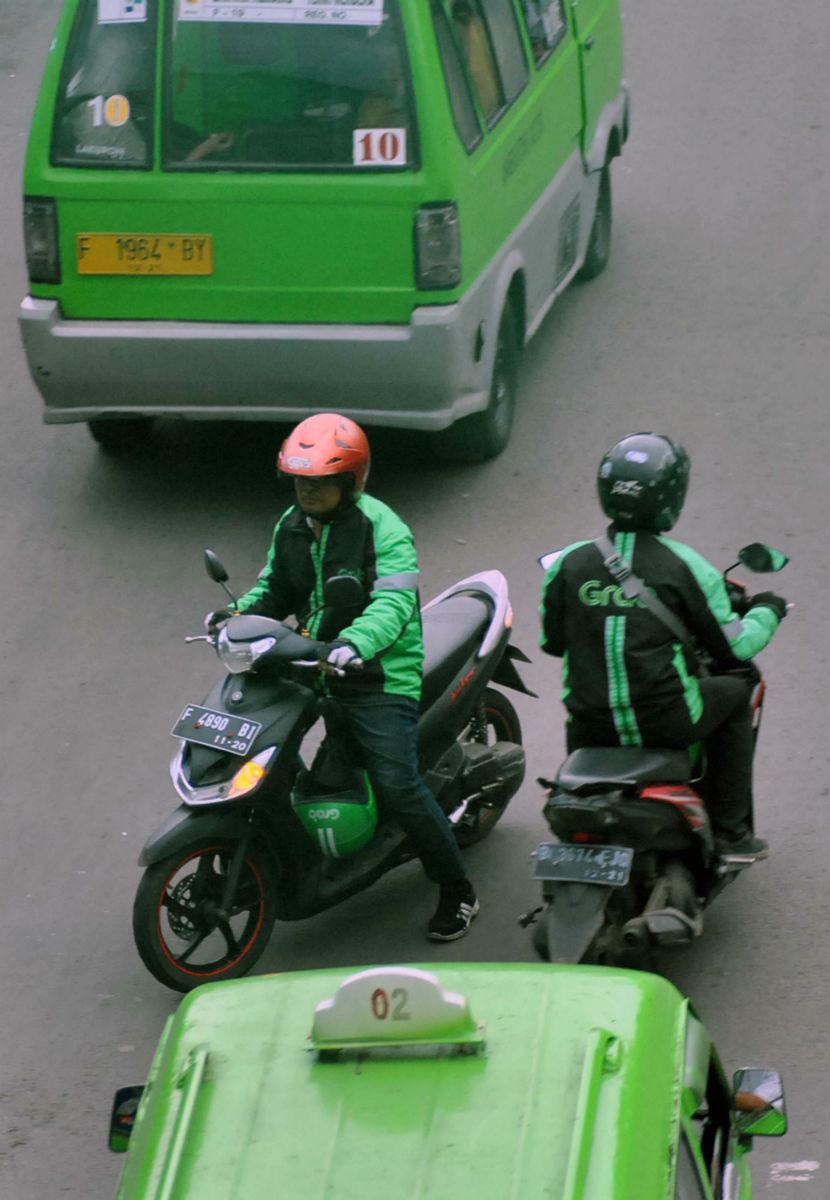 Jika Tarif Naik, Tetap Pilih Ojol atau Ganti Moda Transportasi?