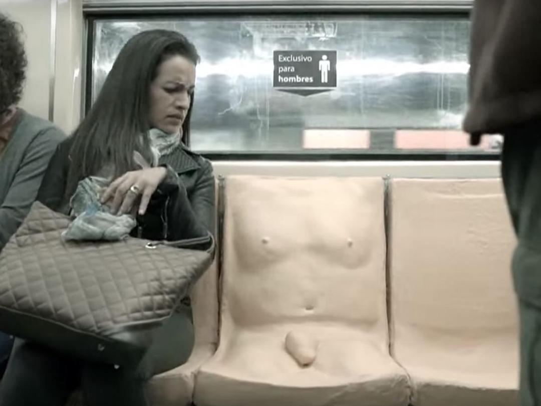 Kursi "Penis": Kampanye Anti Pelecehan Seksual di Meksiko Viral di Media Sosial