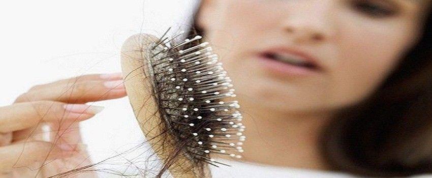 Girls, Ini Penyebab Rambutmu Rentan Rontok! Yuk Dibaca