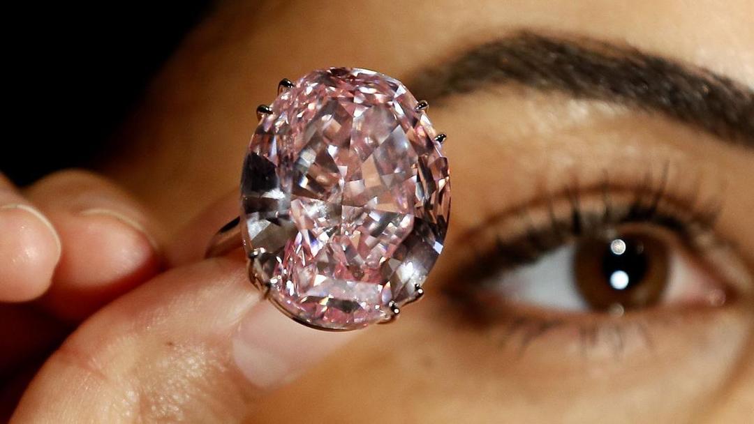 Inilah Keindahan 'The Pink Star' Berlian yang Dijual Seharga Rp 949 Miliar