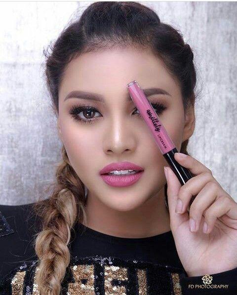 Hebat, 5 Artis Wanita Indonesia yang Sukses Berbisnis Kosmetik