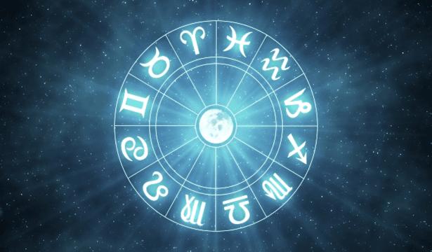 Ini yang Bakal Dilakuin 12 Zodiak Kalau Lagi Jatuh Cinta