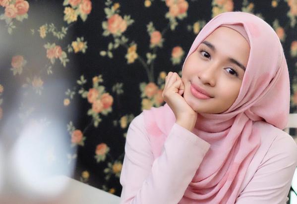 Ini 5 Alasan untuk Kamu yang Berniat Mulai Belajar Berhijab