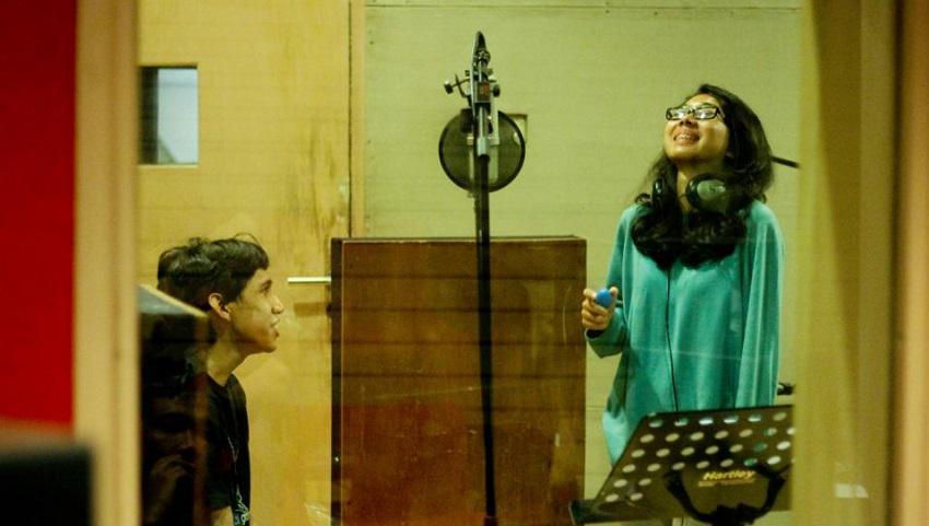 11 Lagu Indie Ini Dijamin Bakal Bikin Kamu Jatuh Cinta Sama Musik Indie Indonesia