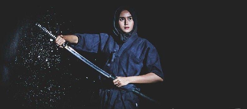 Kenalan sama Lia Karina Mansur, Taekwondoin Berhijab yang Harumkan Nama Indonesia!