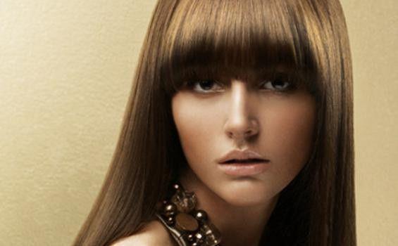 4 Cara Menata Poni Palsu Agar Terlihat Cantik dan Natural