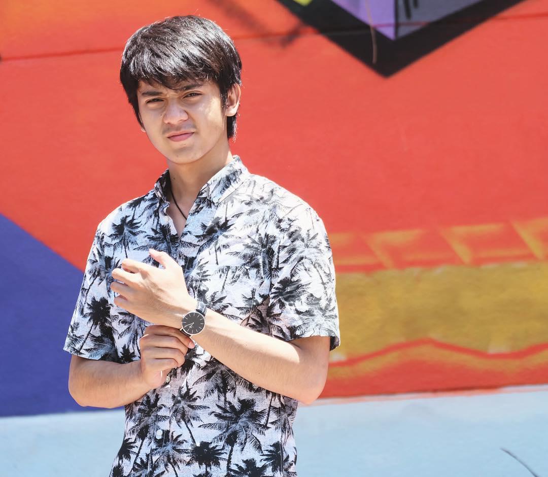 13 Fakta Arbani Yasiz "Roman Picisan" yang Bikin Banyak ABG Baper