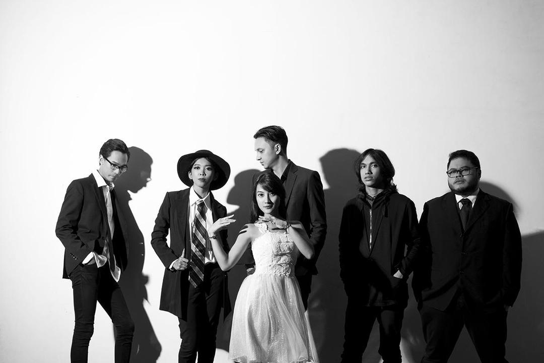 7 Musisi Ini Bukti Musik Indonesia Gak Kalah Sama Luar Negeri