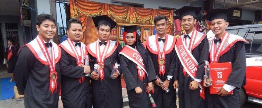 13 Langkah Mencapai IPK Tinggi Agar Kamu Lulus "Cum Laude"