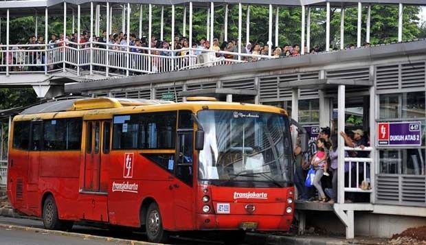 10 Hal yang Cuma Dipahami Kamu yang Sering Naik Busway