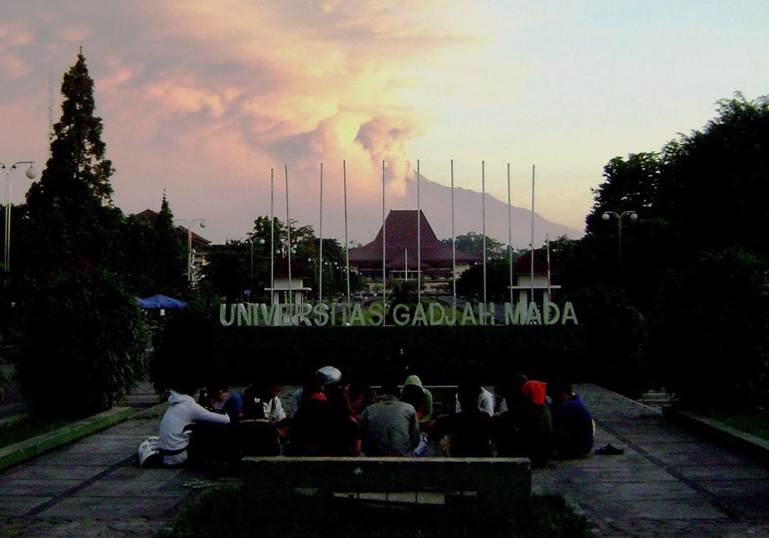 Tak Hanya Untuk Belajar, 8 Spot di UGM Ini Juga Kece Buat Foto-Foto