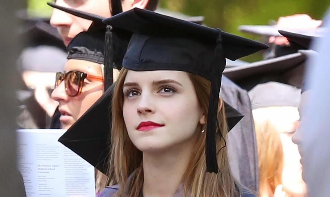 10 Alasan Kamu Gak Perlu Galau Belum Punya Pekerjaan Pas Wisuda