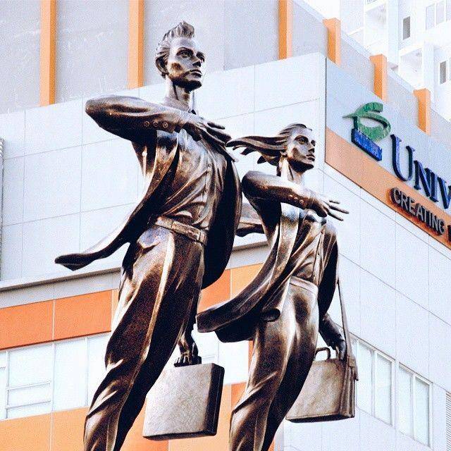 www.instagram.com/ucpeople