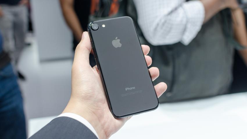 Daftar Harga iPhone 7 Termurah di Dunia, Indonesia Gak Masuk!