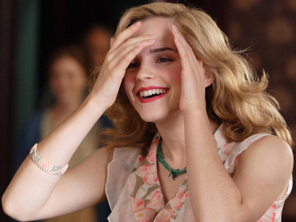 7 Film Terbaik Emma Watson yang Harus Kamu Tonton