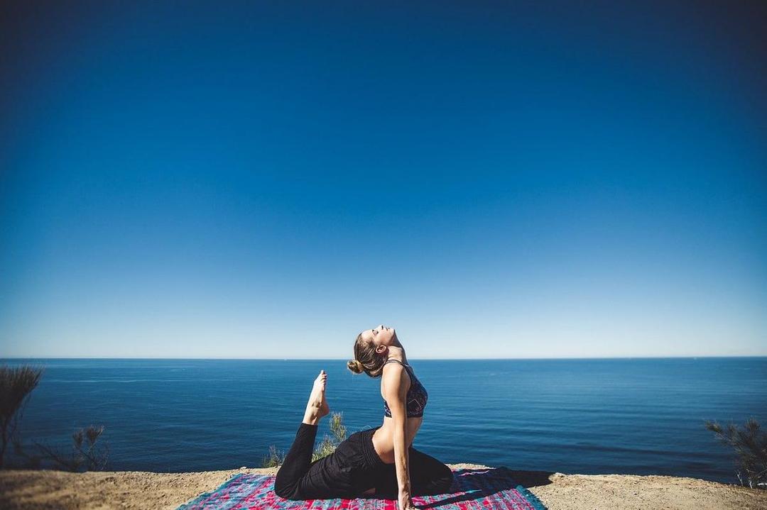 Keluargamu Penderita Diabetes? Atasi Lewat 5 Gerakan Yoga Ini, Yuk!