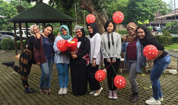 5 Spot Foto Favorit Mahasiswa Paramadina Usai Sidang