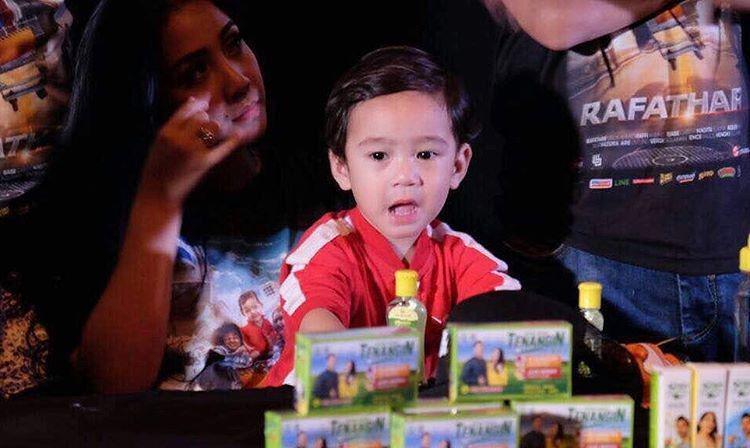 Film "Rafathar" Digembor Mirip dengan Film "Baby's Day Out"