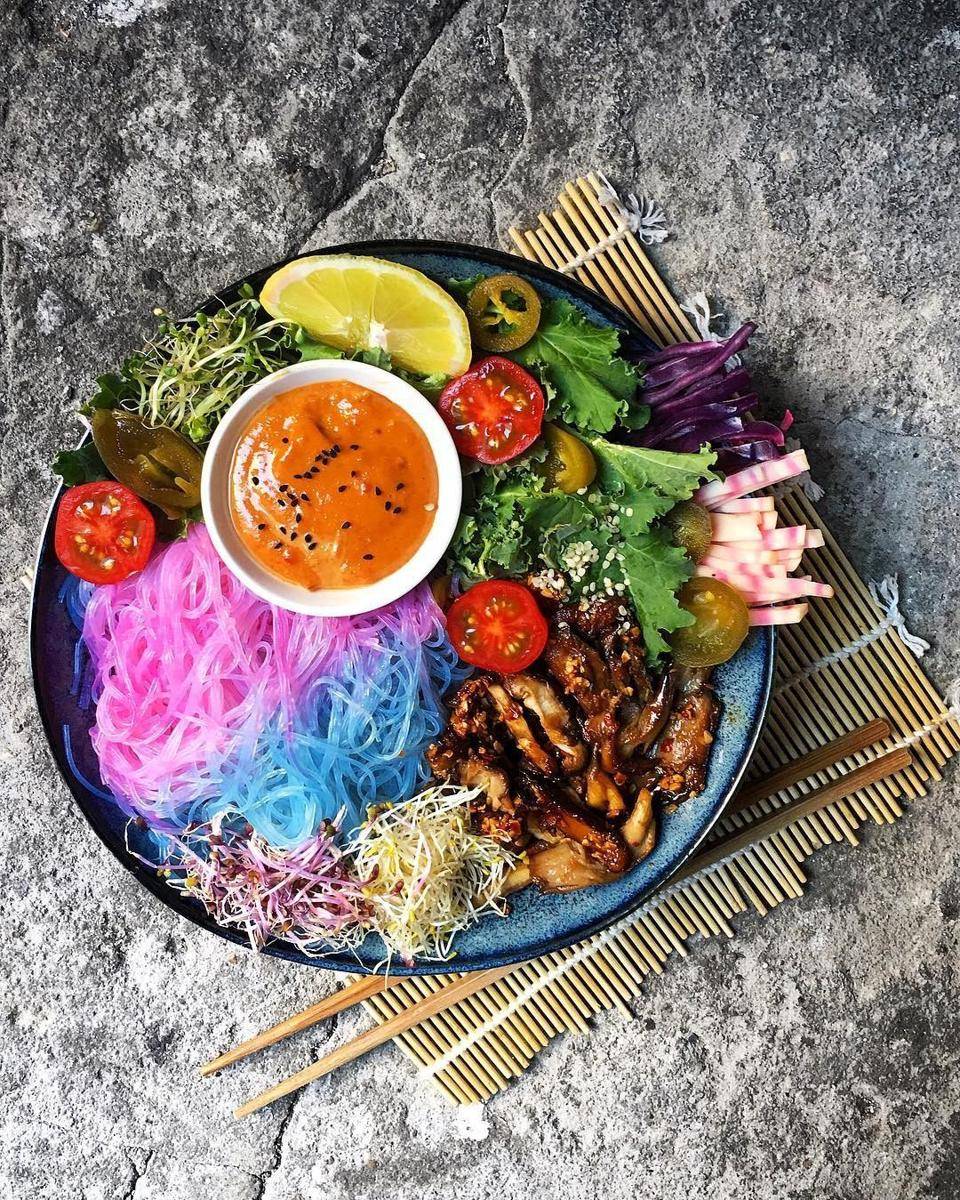 www.instagram.com/theindigokitchen/
