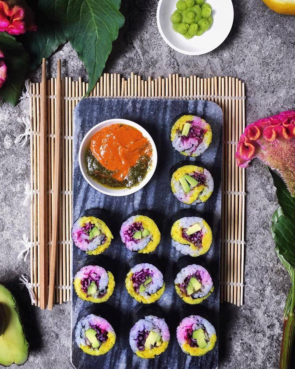 www.instagram.com/theindigokitchen/
